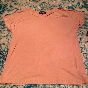 Pink tshirt